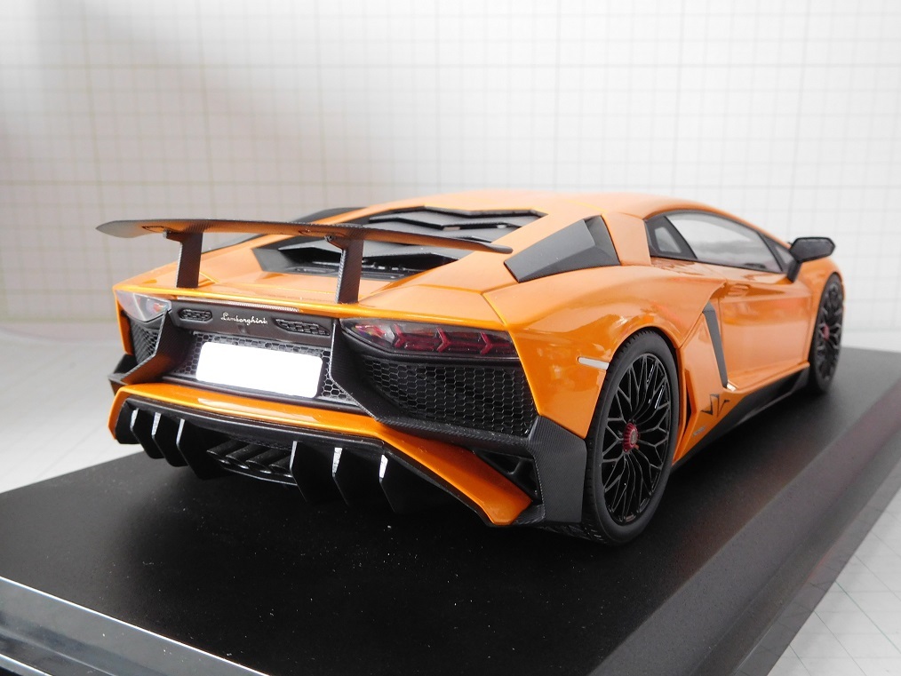 ヤフオク! - 京商 1/18 ランボルギーニ アヴェンタドール SV...