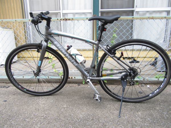 直接引き取り歓迎 東京】Bianchi ビアンキ クロスバイク 直接引き取り歓迎 東京】Bianchi ビアンキ クロスバイク