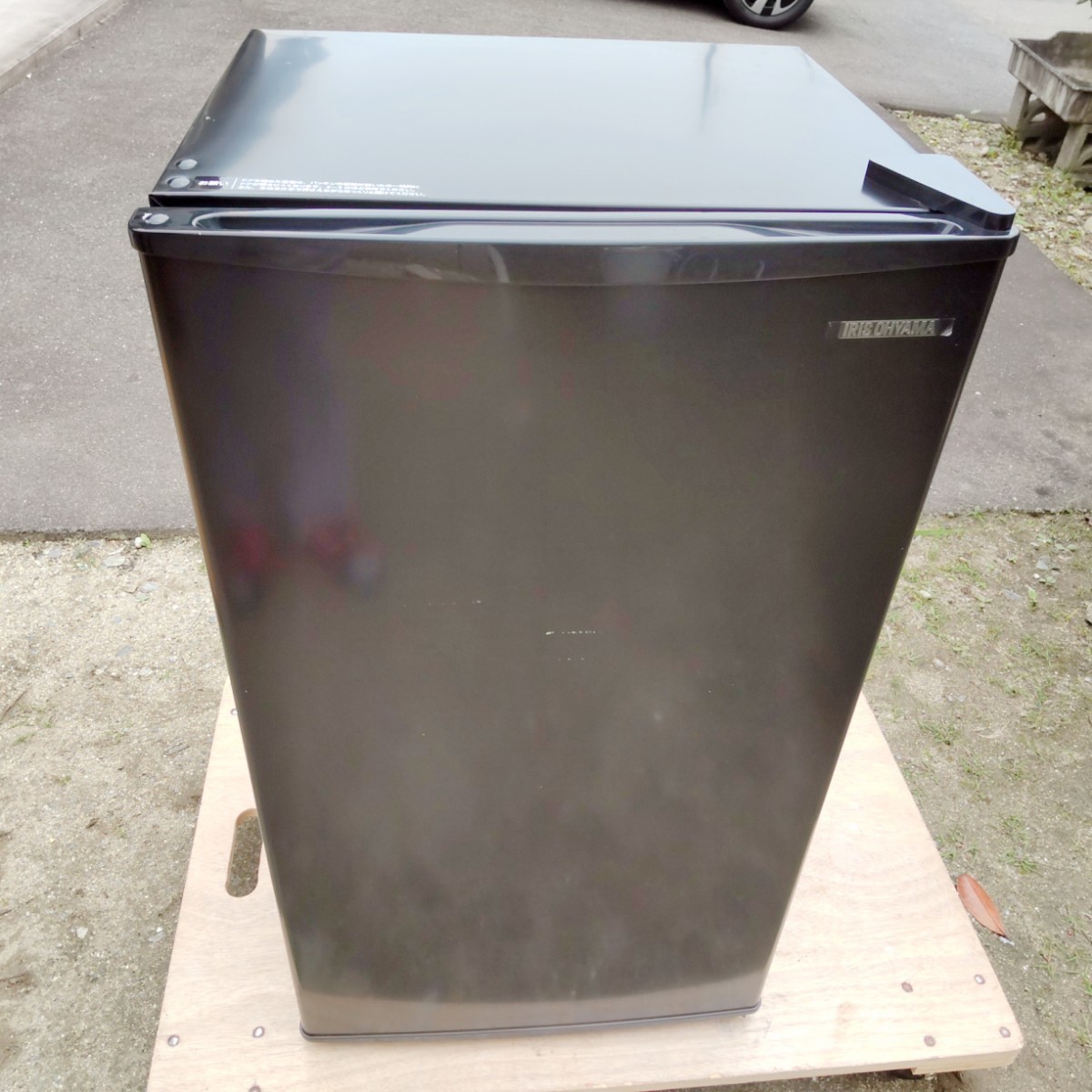アイリスオーヤマ 冷蔵庫 IRJD-9A-B 1ドア 2020年製 93L 右開き ブラック 小型 冷凍冷蔵庫 1枚扉 小型家電 家電 0729B2 220(100リットル未満)|売買されたオークション情報、yahooの商品情報をアーカイブ公開 - オークファン(aucfan.com) アイリスオーヤマ 冷蔵庫 IRJD-9A-B 1ドア 2020年製 93L 右開き ブラック 小型 冷凍冷蔵庫 1枚扉 小型家電 家電 0729B2 220(100リットル未満)|売買されたオークション情報、yahooの商品情報をアーカイブ公開 - オークファン(aucfan.com)