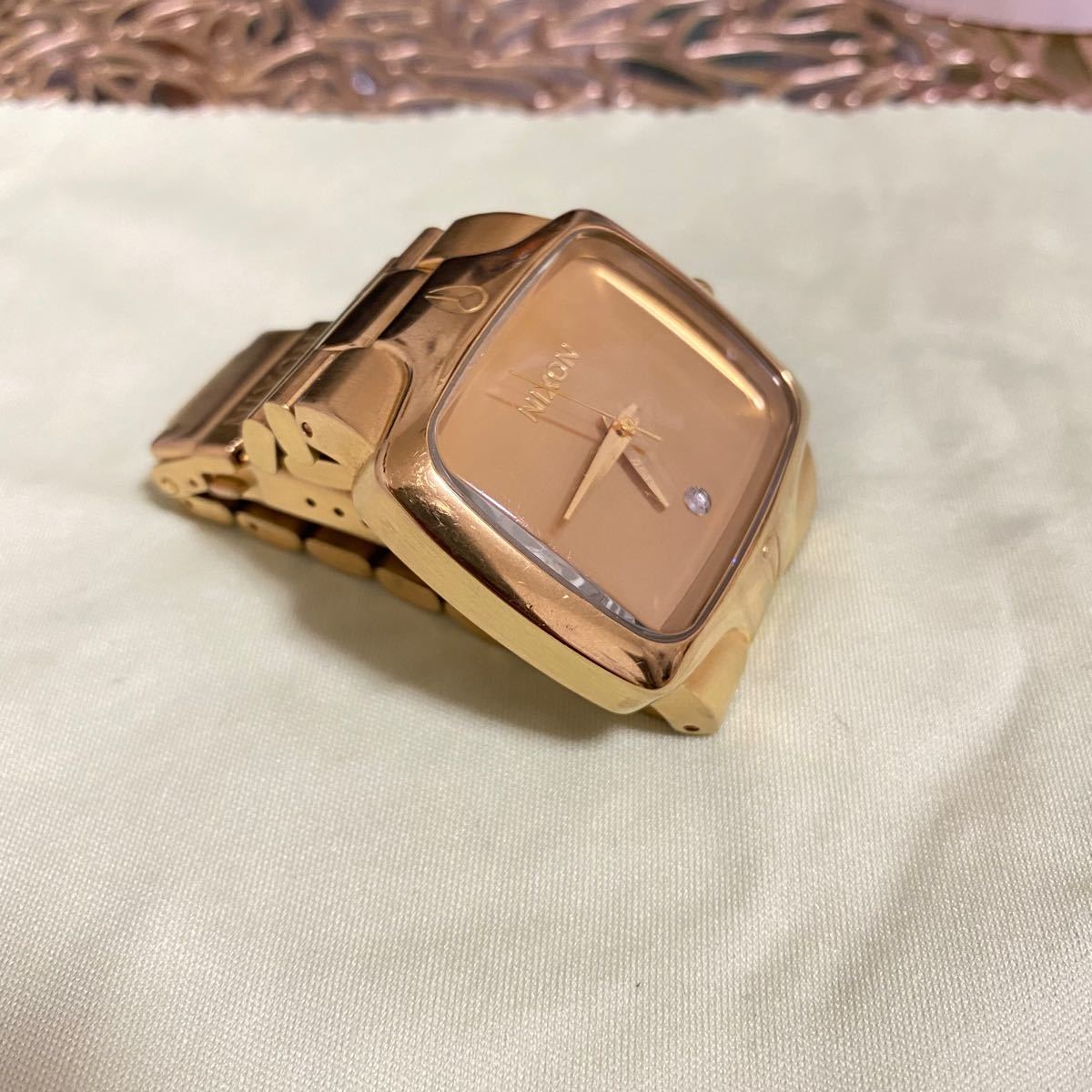 Nixon プレイヤー ダイヤ付きゴールド|Yahoo!フリマ(旧PayPay Nixon プレイヤー ダイヤ付きゴールド|Yahoo!フリマ(旧PayPay