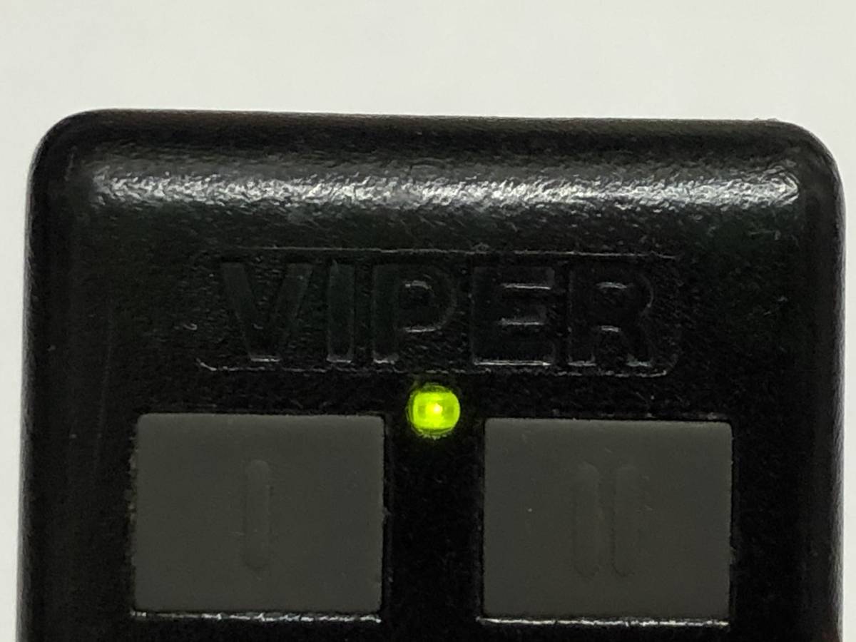  hard-to-find green LED rare goods VIPER wiper ESP remote control secondhand goods operation verification ending case screw holes . crack equipped electron parts part removing research for also 