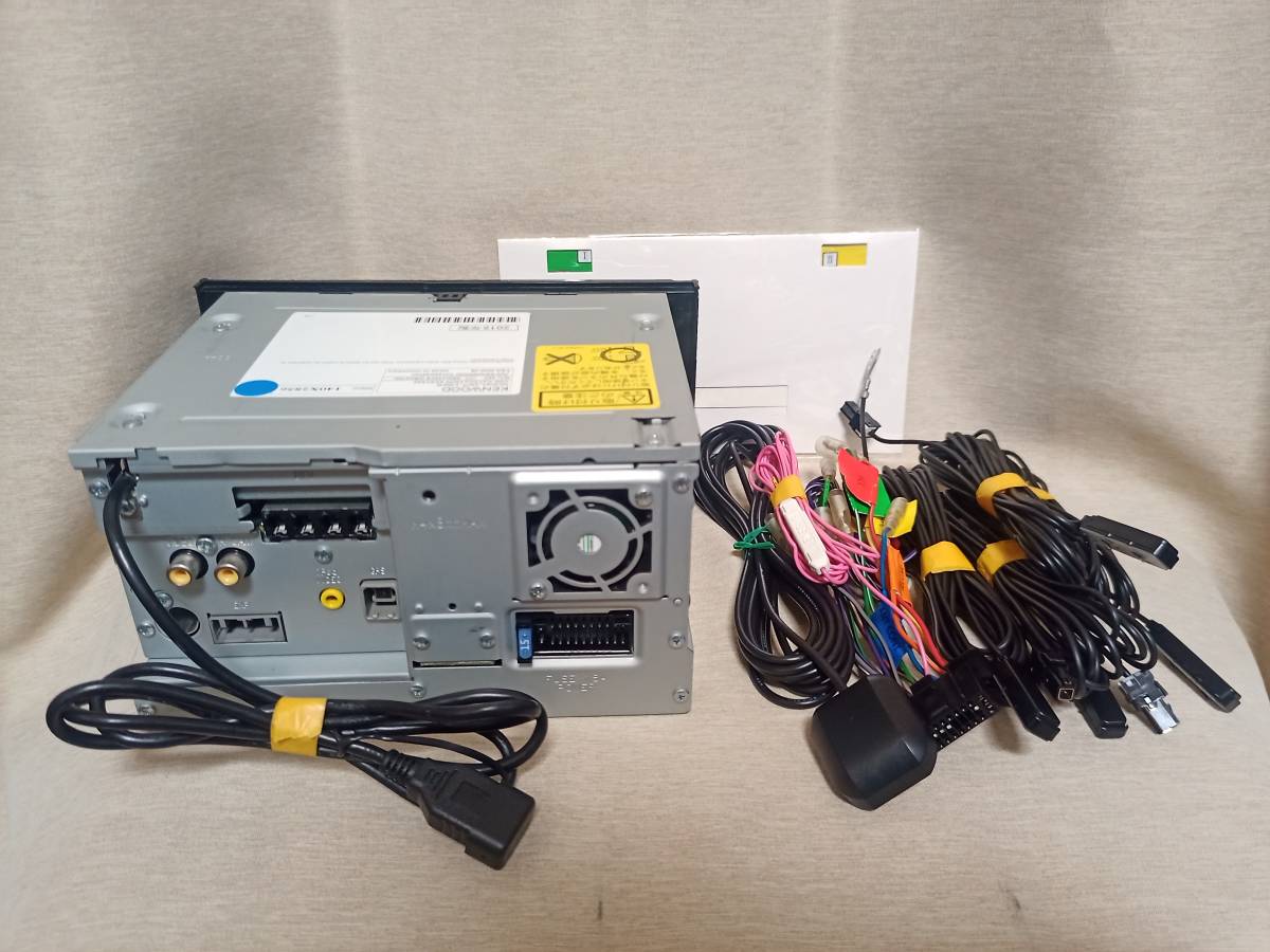 ケンウッド彩速ナビ MDV-L502W 最新地図データ更新済 新品 ケンウッド彩速ナビ MDV-L502W 最新地図データ更新済 新品