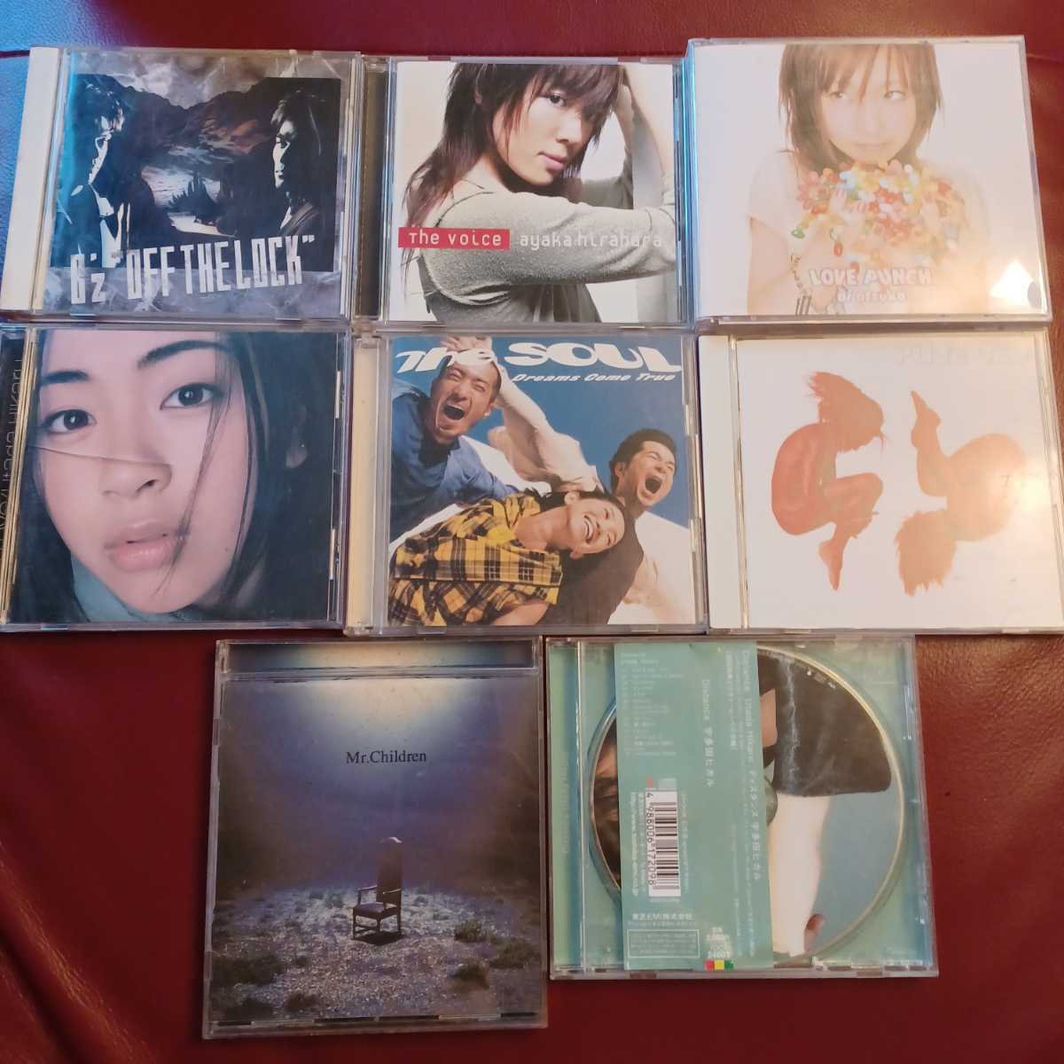 CD全8枚セット B’z/平原綾香/大塚愛/宇多田ヒカル/DREAMS COME TRUE/藤井フミヤ/Mr.Children ※「Distance」はジャケットなしです。◆204_画像1