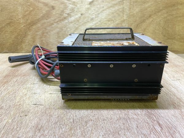 442-62M 【動作OK】 スーパーインバーター Baru SUPER INVERTER CHARGER DC/AC 12V_画像3