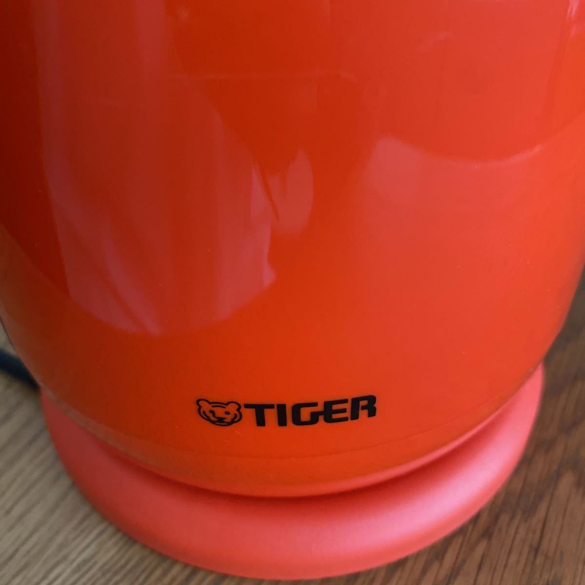 TIGER タイガー電気ケトル オレンジ　PFV-G080 わく子 
