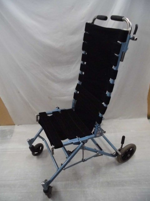 クリスマス特集2021 EXI-00706-10 折り畳み 車椅子 車いす カワムラサイクル きさく工房 その他