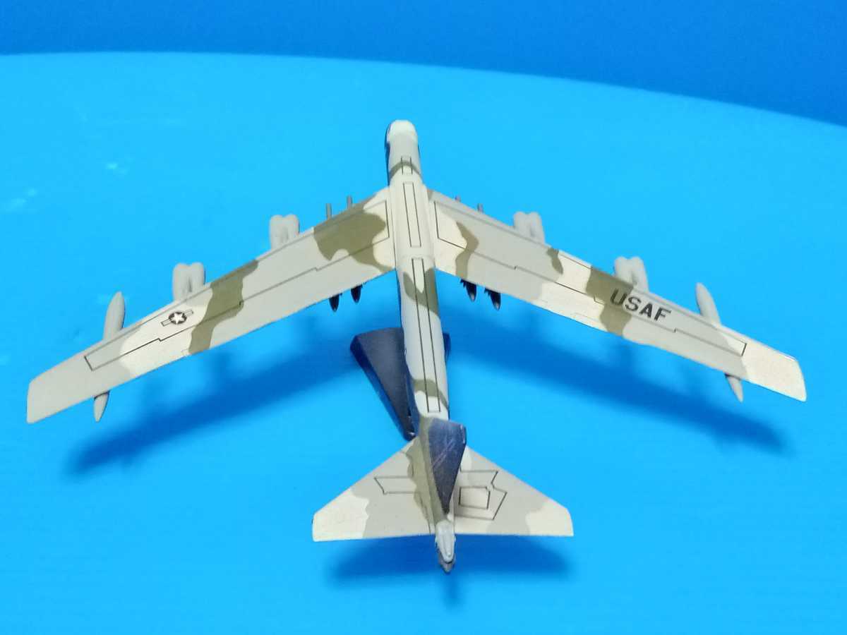 モデルパワー　1/300 B52フライングフォートレス　金属製モデル_画像4