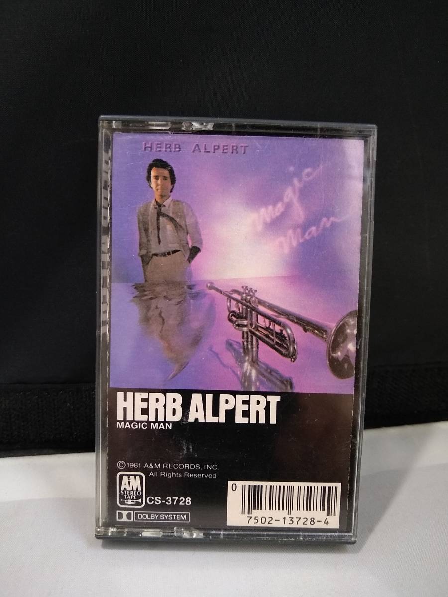 T3268　カセットテープ　 HERB ALPERT ハーブ・アルパート　Magic Man_画像1