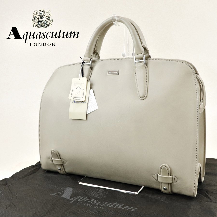 相場価格¥70,000- 新品タグ付き Aquascutum アクアスキュータム 牛革