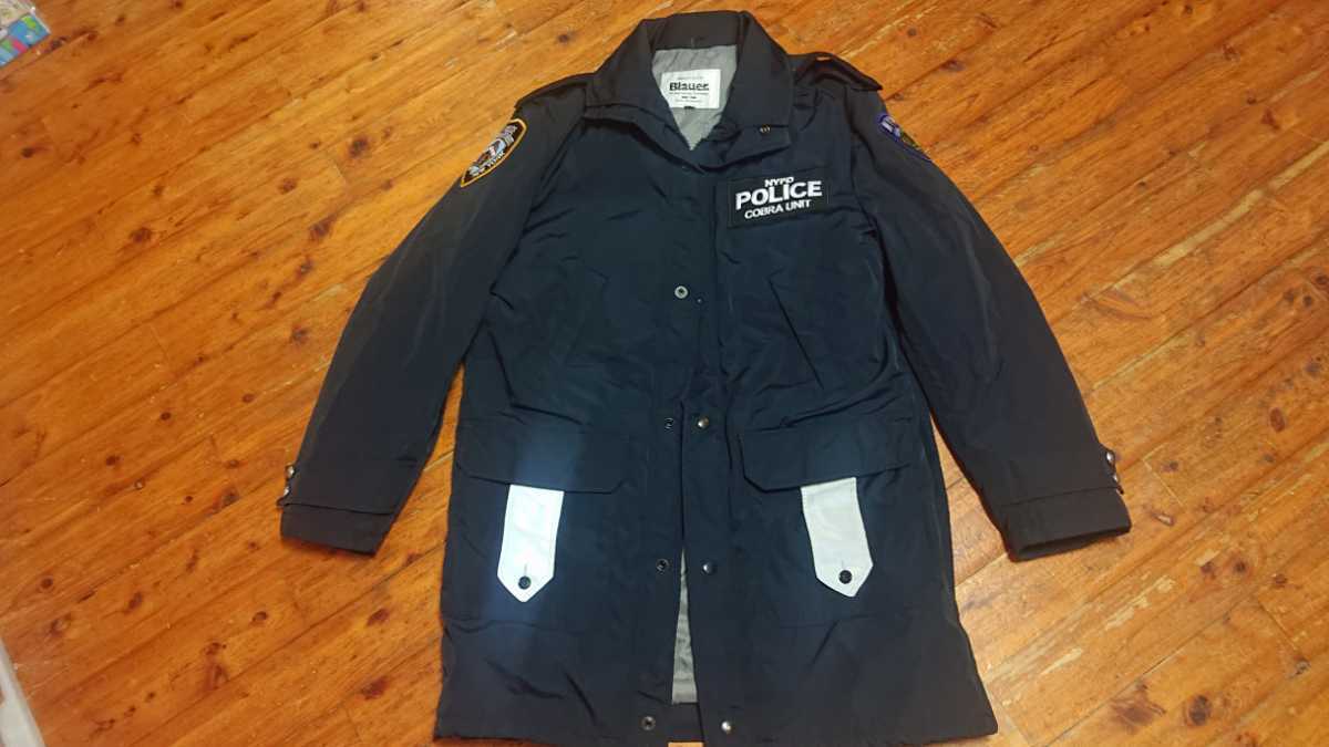 ブラウアー社 ゴアテックス製ポリスジャケット ＮＹＰＤ美品の画像1