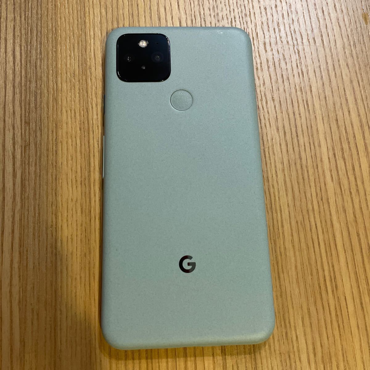 Pixel5 整備品 Google SIMフリー Sorta sage バッテリー交換済み Pixel5 整備品 Google SIMフリー Sorta sage バッテリー交換済み