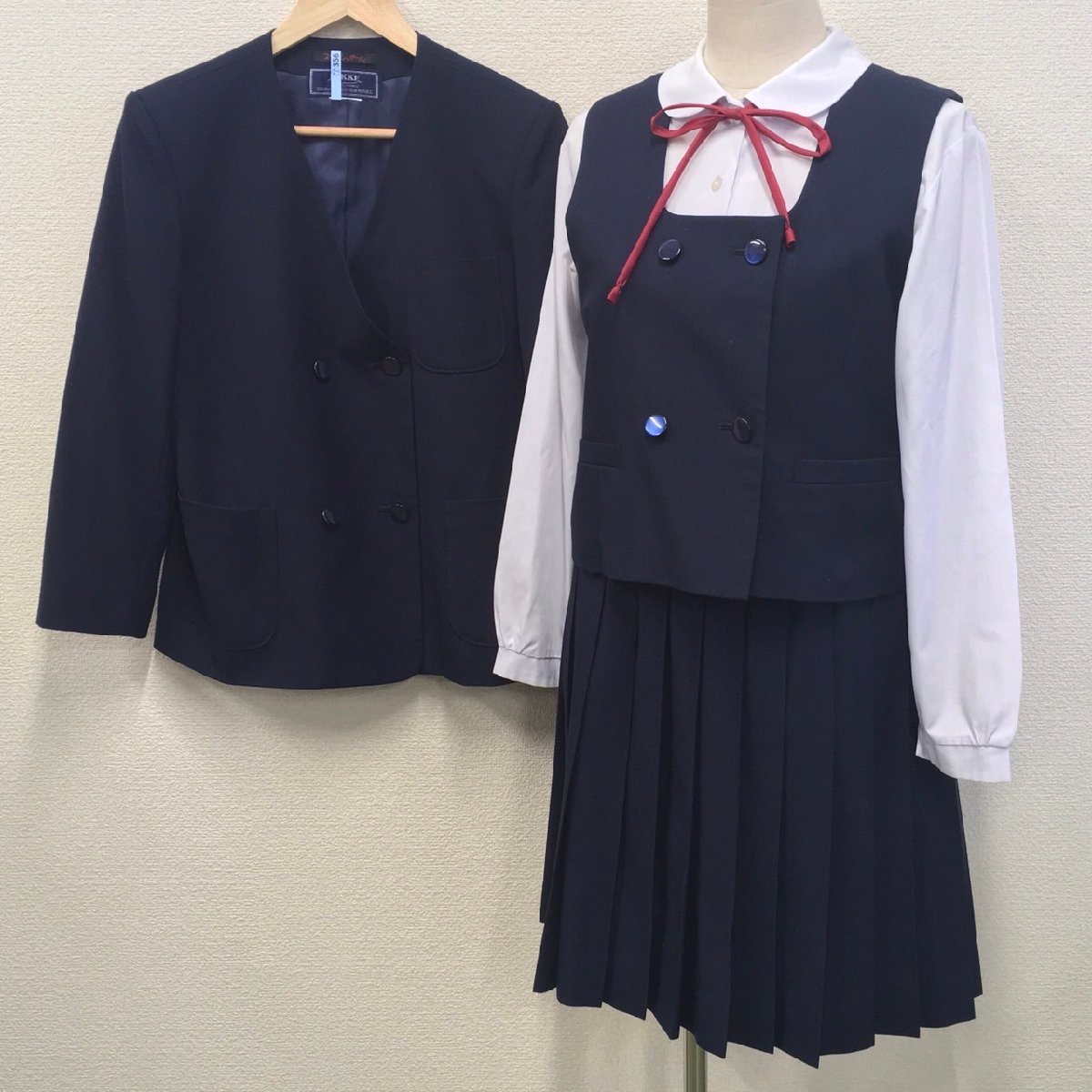 中古制服】栃木県 宇都宮市立陽東中学校 女子制服 2点(ブレザー 中古制服】栃木県 宇都宮市立陽東中学校 女子制服 2点(ブレザー
