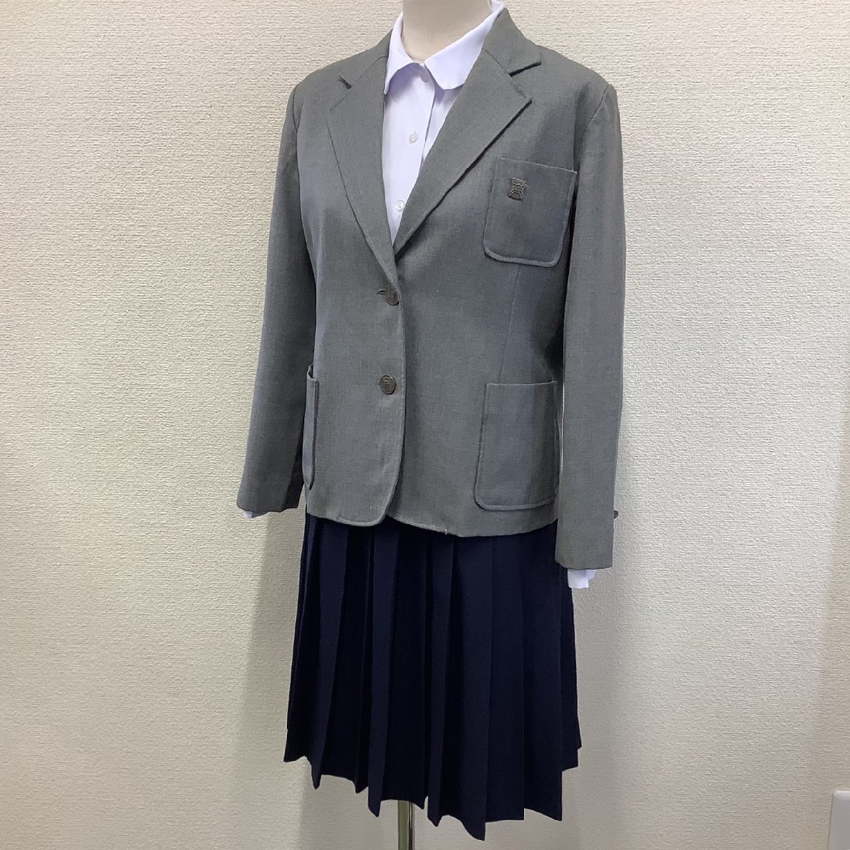 AT432-1(中古)栃木県 宇都宮商業高校(旧制服) 4点セット /M/L AT432-1(中古)栃木県 宇都宮商業高校(旧制服) 4点セット /M/L