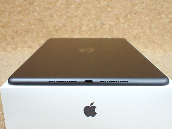 極美品】iPad 10.2インチ 第9世代 Wi-Fi 64GB 2021年秋モデル スペース