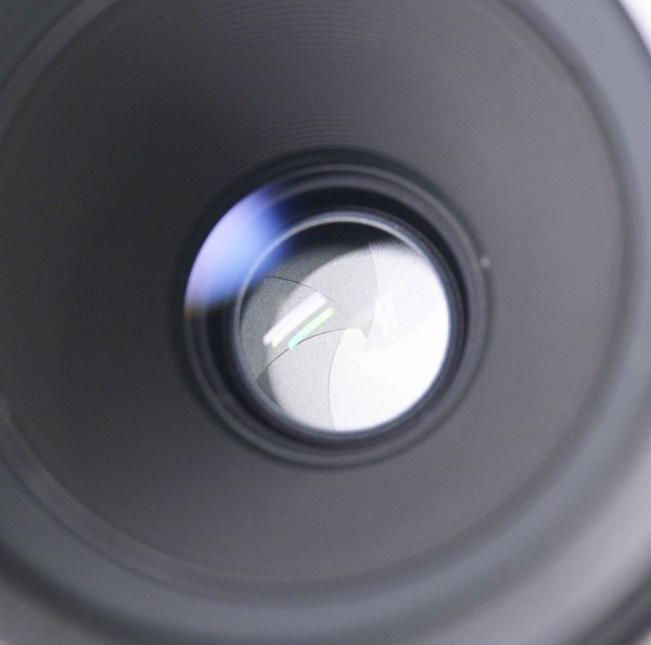 ○佐川急便60サイズ JT7V54 レンズ コンタックス CONTAX Carl Zeiss Makro-Planar 1:2.8 f=60mm 現状品_画像4