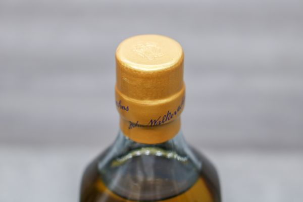 未開栓 ジョニーウォーカー ブルーラベル 200ml 40% スコッチ 未開栓 ジョニーウォーカー ブルーラベル 200ml 40% スコッチ