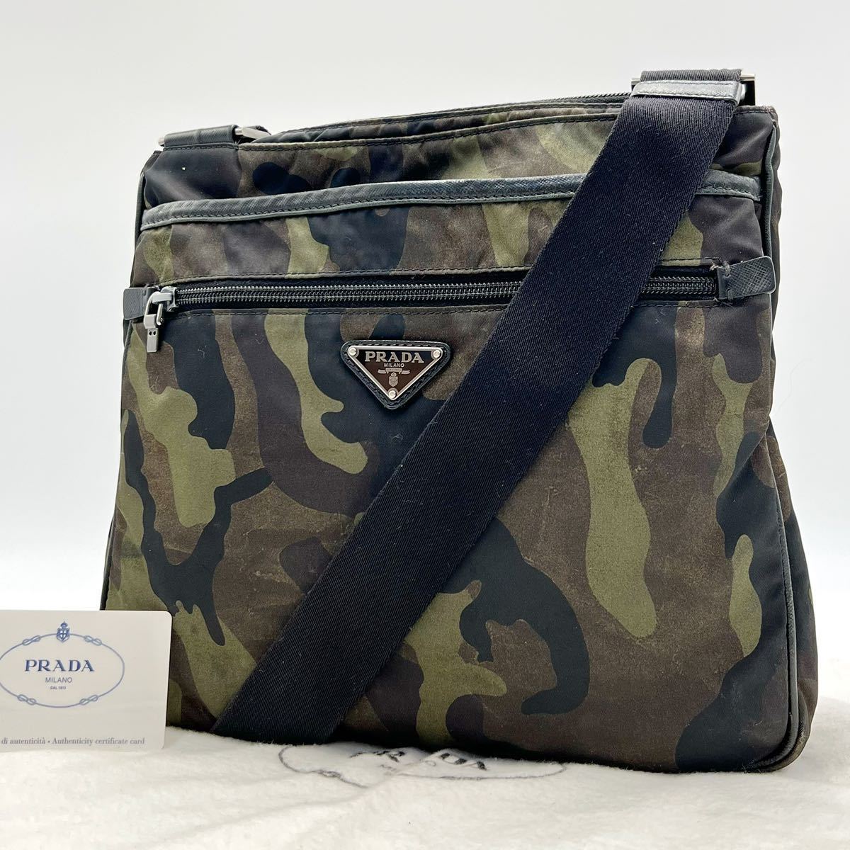 美品》 PRADA プラダ カモフラージュ 三角ロゴ プレート テスート