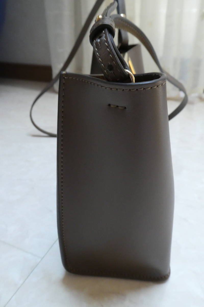 値下げ 未使用 フェンディ FENDI ウェイ スモール バッグ ショルダー