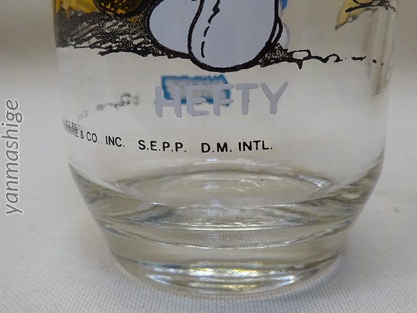 82 year made Heftyhefti Smurf Vintage tumbler glass Smurf Hardee\'s Hardy -z