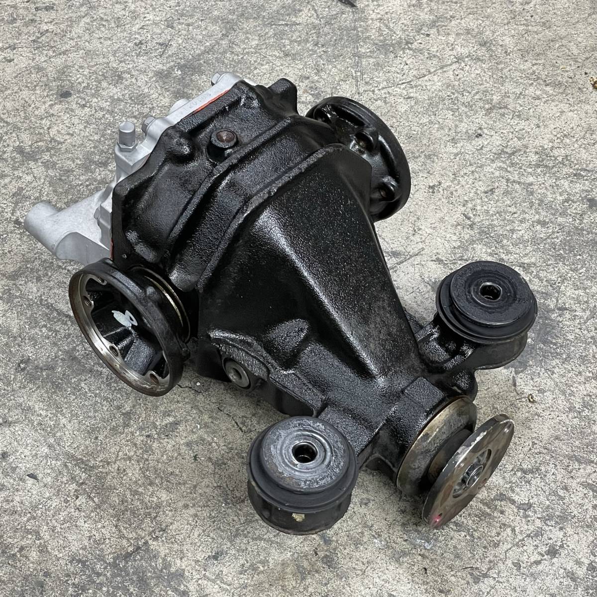 アルテッツァ SXE10 トヨタ純正 トルセン デフ ファイナル4.1 7.5