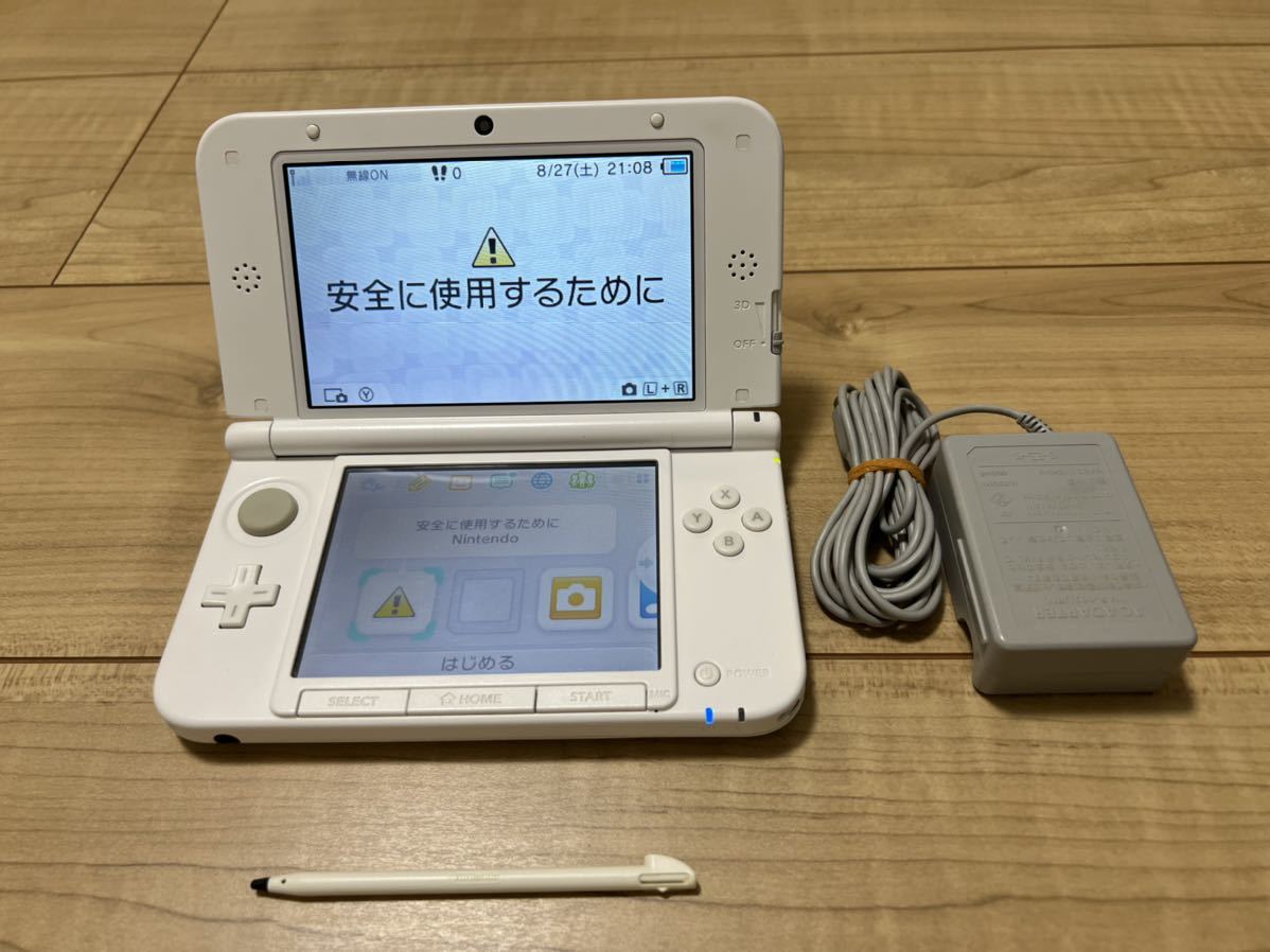 ヤフオク! - 【中古】Nintendo 3DS LL ホワイト 偽トロ付...