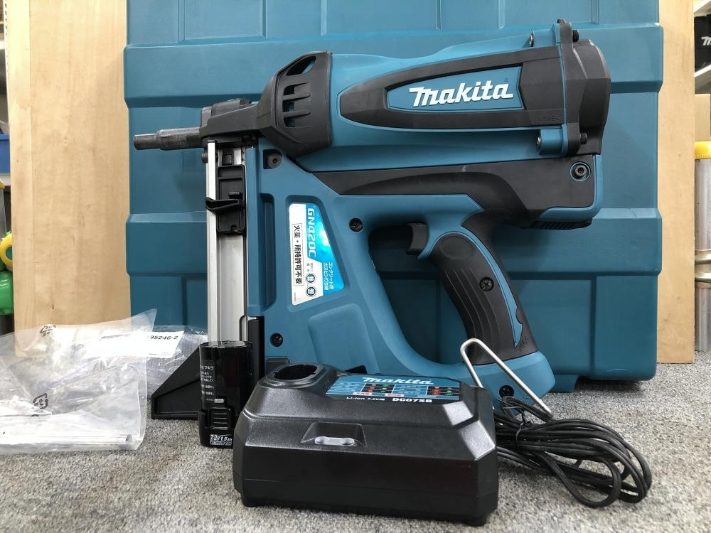003☆おすすめ商品☆ マキタ コンクリート用ガスピン打ち機 GN420C