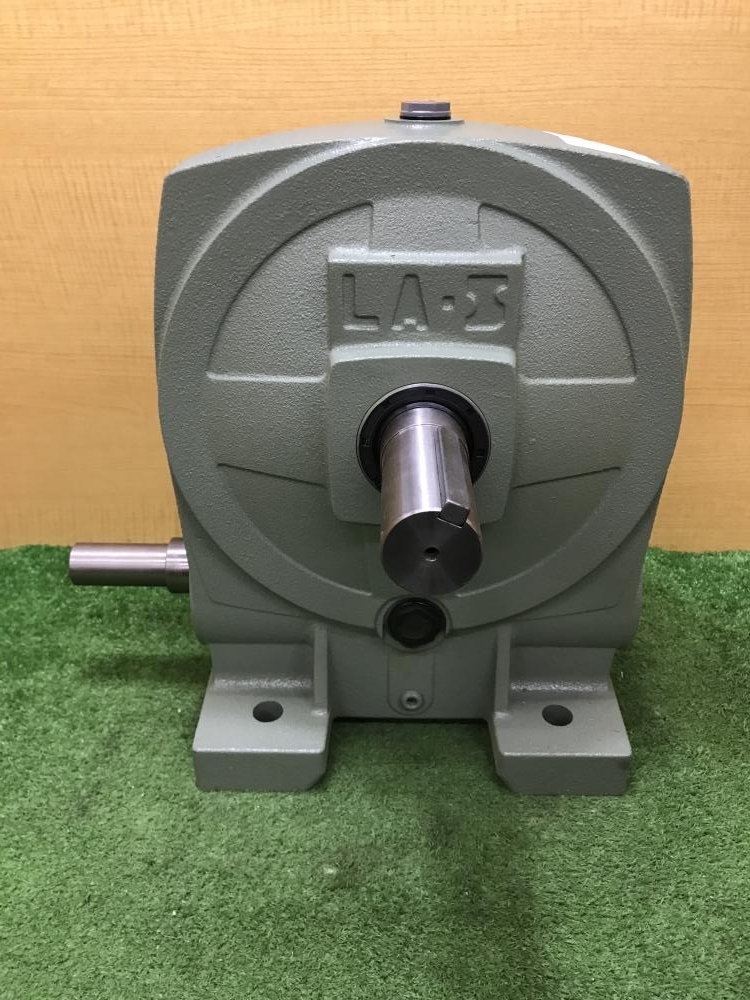 013♪未使用品・店頭引取限定商品♪青木精密工業 ウォーム減速機 LA-5