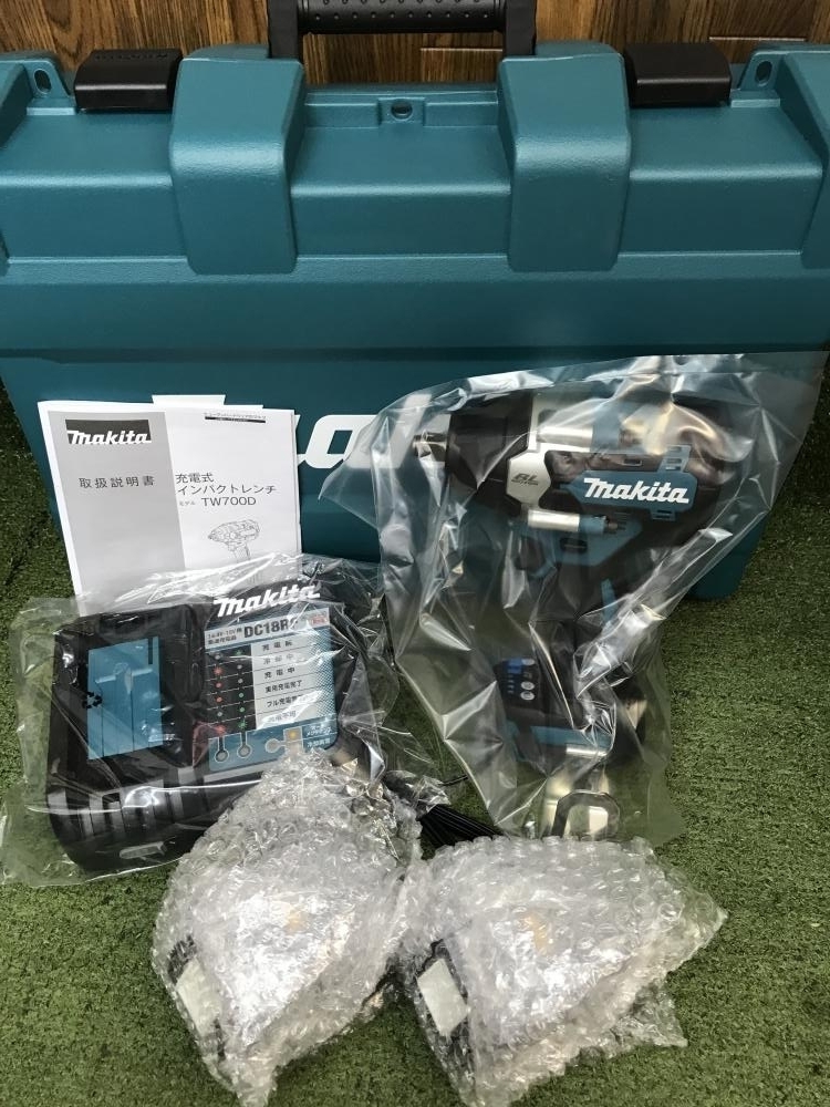 006□未使用品・即決価格□マキタ 充電式インパクトレンチ TW700DRGX