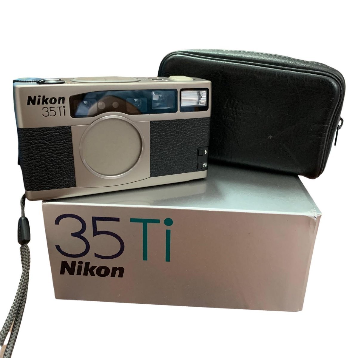 Nikon ニコン ニコン 35Ti Nikkor 1:2.8 AF 35mmコンパクトフィルム