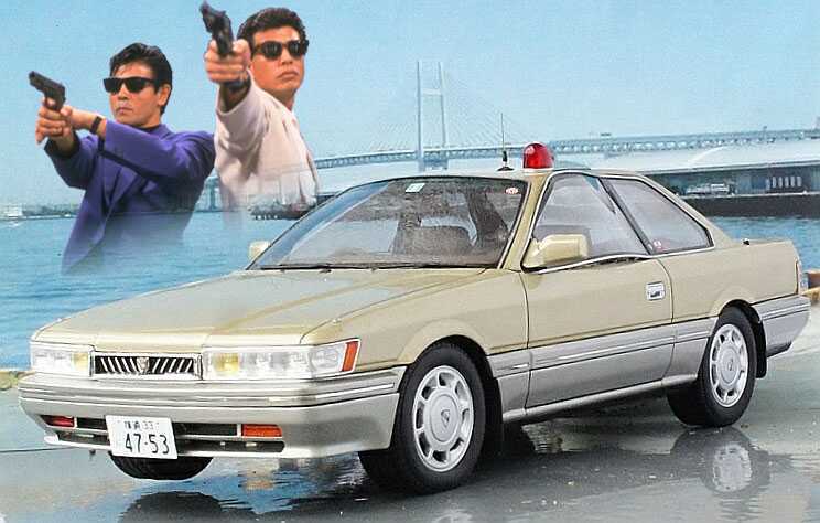 イグニッション 1/18 1988 日産 レパード アルティマ F31 2代目 イグニッション 1/18 1988 日産 レパード アルティマ F31 2代目