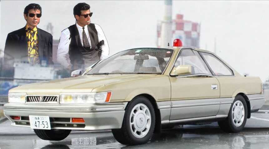 イグニッション 1/18 1988 日産 レパード アルティマ F31 2代目 イグニッション 1/18 1988 日産 レパード アルティマ F31 2代目
