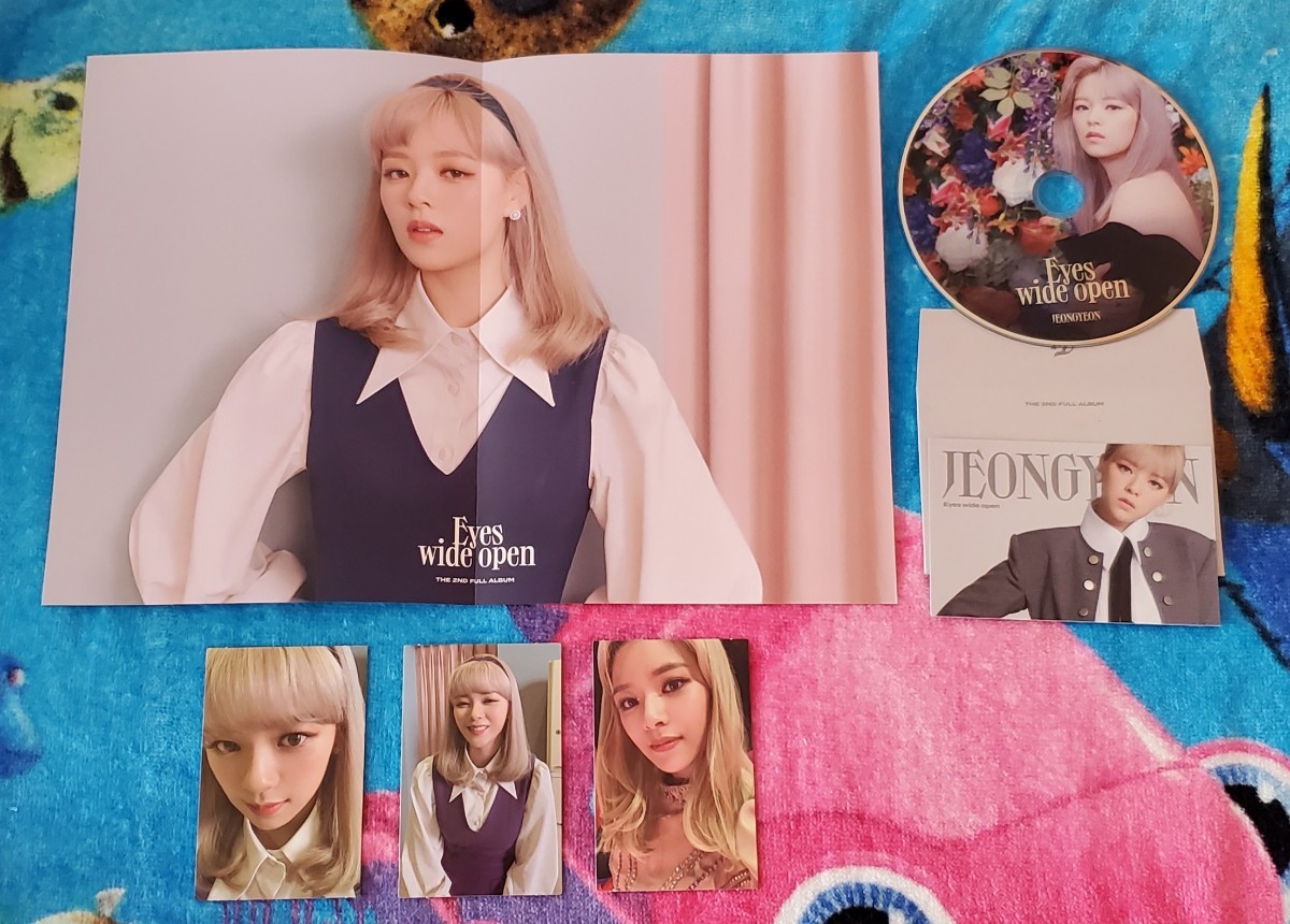 TWICE twice eyeswideopen トレカ CD ジョンヨン 3|PayPayフリマ