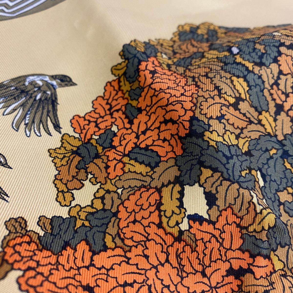 ◇HERMES エルメス カレ90 木の伝説 シルク100% スカーフ◇beige
