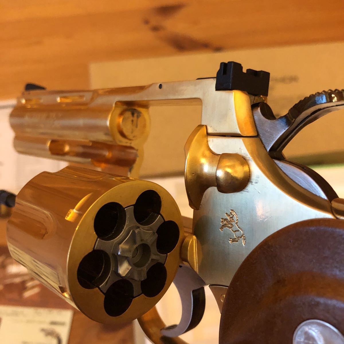コルト パイソン 357マグナム 4インチ コクサイ 金属 モデルガン コルト パイソン 357マグナム 4インチ コクサイ 金属 モデルガン