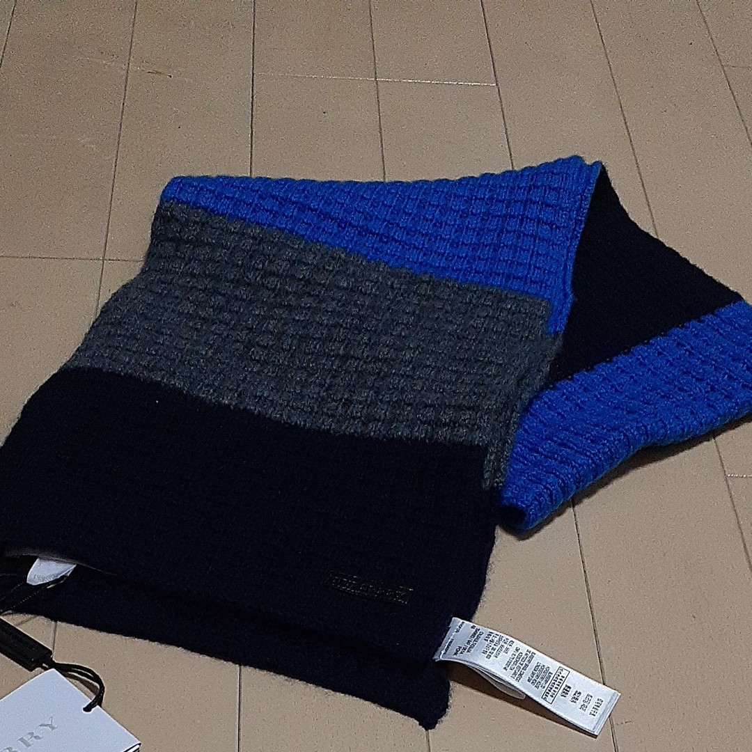 新品未使用BURBERRYバーバリーニット帽とマフラーのセット毛カシミヤ