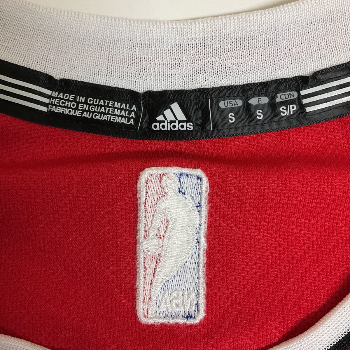 NBA adidas BULLS バスケットボール ユニフォーム ゲームシャツ NBAユニフォーム NOAH 13 古着 S