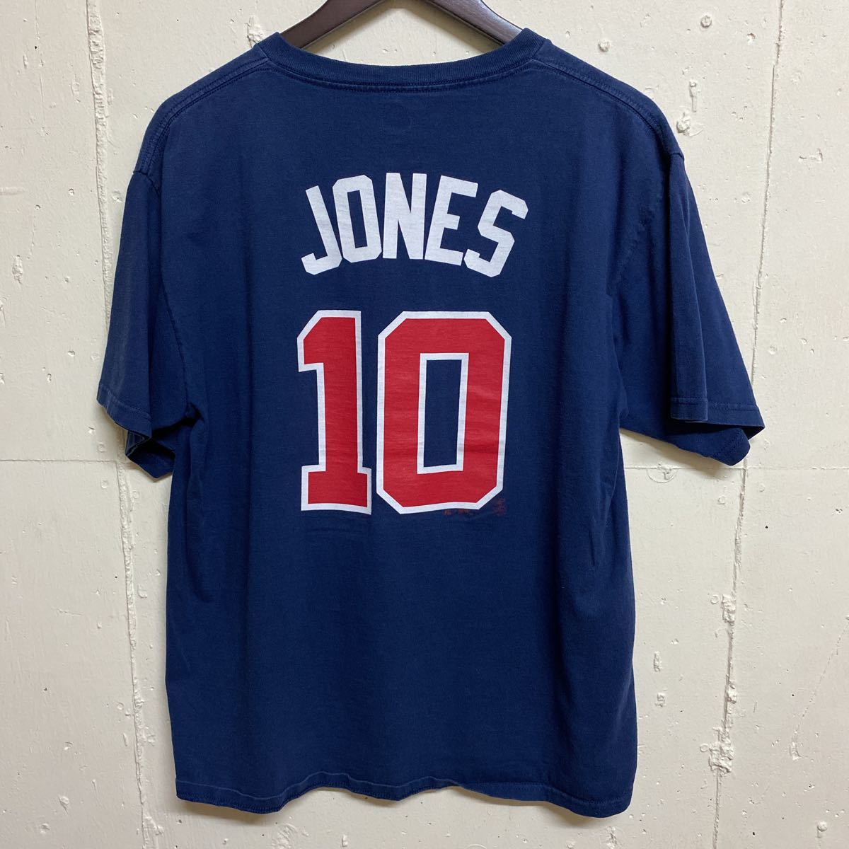 Majestic Braves プリントTシャツ チームTシャツ 半袖Tシャツ L 古着 ネイビー JONES 10