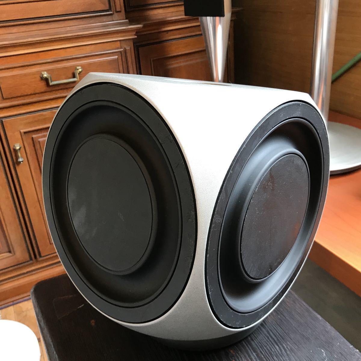 音出し確認済み 現状品 引き取り限定岐阜多治見 Bang&Olufsen BeoSound 9000 CDプレーヤー スピーカー サブウーファー_画像2