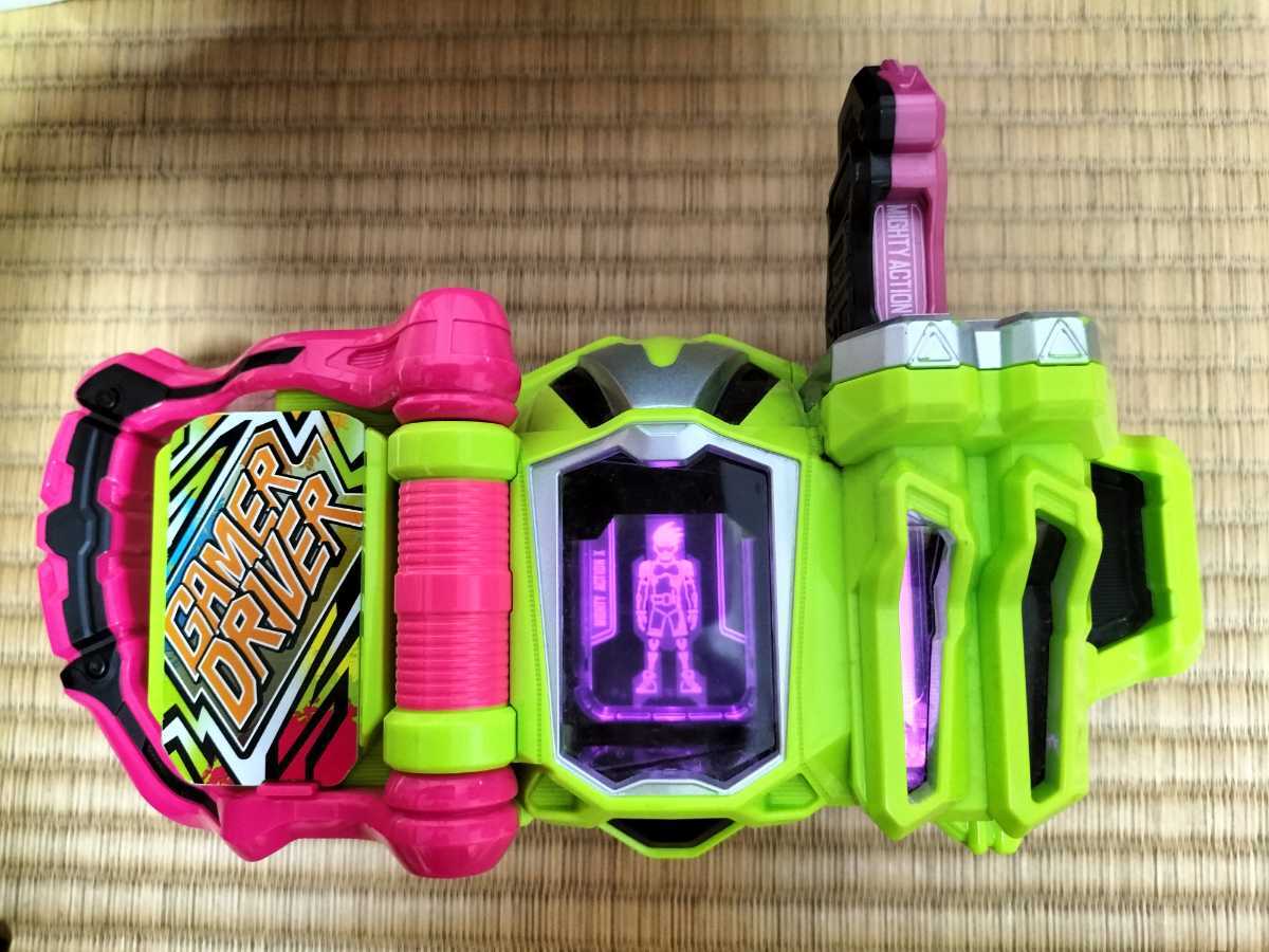 仮面ライダーエグゼイド　変身ベルトDXゲーマドライバー　DX マイティブラザーズXX/DX マキシマムマイティX ガシャット他_画像3