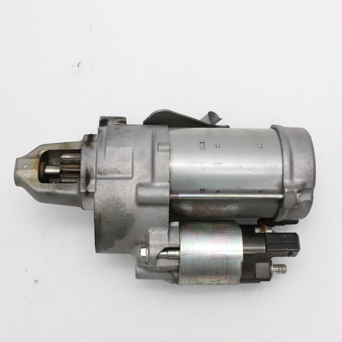 [B-18]BMW F01 750i スターターモーター セルモーター 12417556131 F07 F10 F11 F12 F13 F02 F03 E70 E71 KA44 中古_画像3