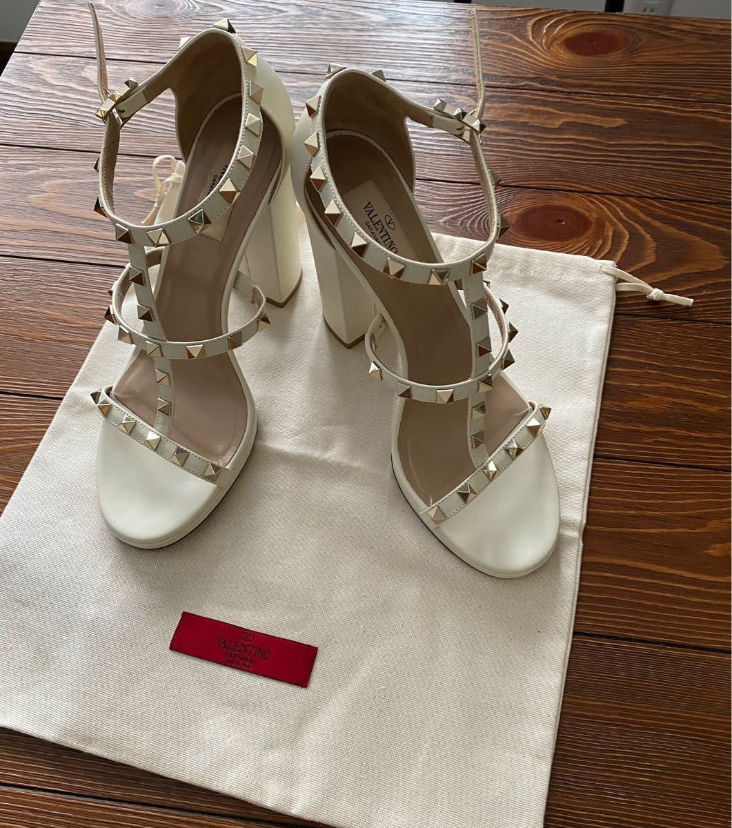 SALE!!Valentino サンダル ヒール シューズ 社交ダンスシューズ