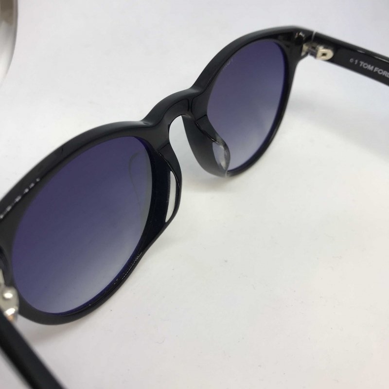 ＴＯＭ ＦＯＲＤ サングラス ＴＦ５２２−Ｆ トムフォード