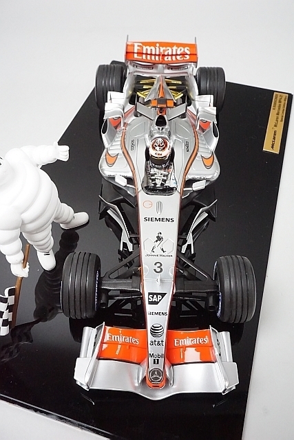 ミニチャンプス PMA 1/18 McLaren Mercedes マクラーレン メルセデス