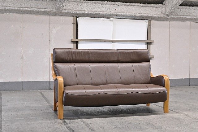 カリモク 40万「Direttore/ディレトーレ」3人掛けソファ 本革 ブラウン
