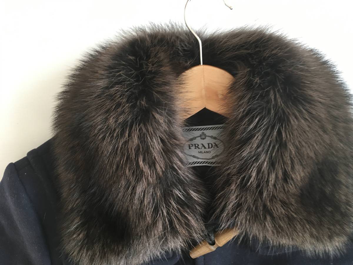 【正規取扱店】ジャケット/アウター美品 PRADA プラダ ファー付き ダッフル コート38
