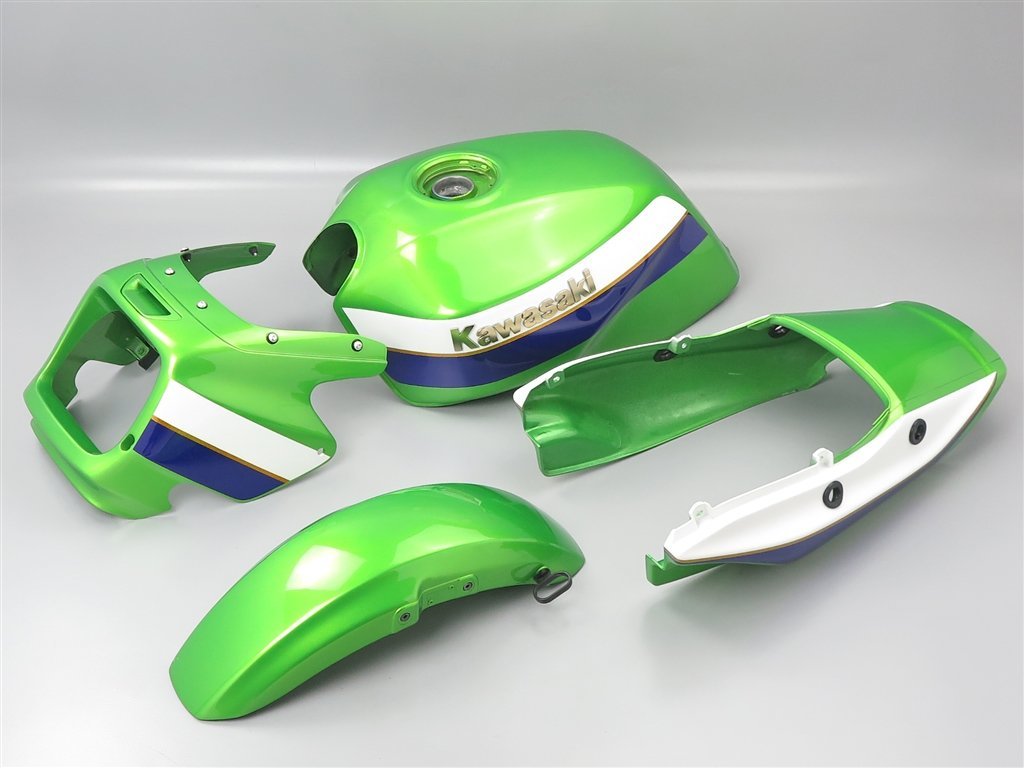 ♪ZRX1100/ZRT10C 純正 ペイント済み 外装セット 美品 (K0822A20