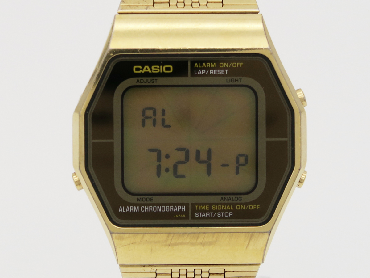392【電池交換済み】 CASIO カシオ 2WAY表示 A202G アラームクロノ