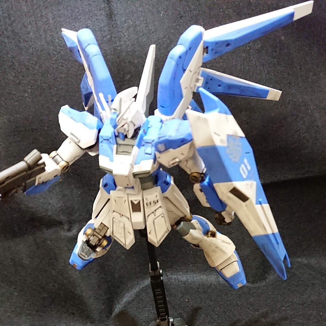 HGUC 1/144 Hi-νガンダム ガンプラ 完成品 RG ウェザリング 塗装済み ニューガンダム