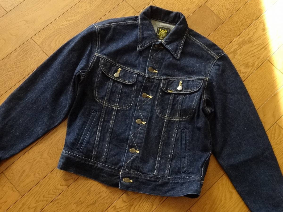 送料込 着用数回 LEE RIDERS 0424 デニム ジャケット Mサイズ 送料込 着用数回 LEE RIDERS 0424 デニム ジャケット Mサイズ