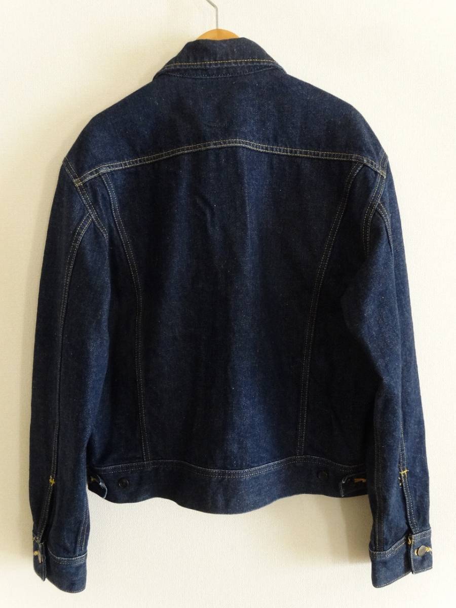 送料込 着用数回 LEE RIDERS 0424 デニム ジャケット Mサイズ 送料込 着用数回 LEE RIDERS 0424 デニム ジャケット Mサイズ